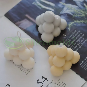 SILICOMOLDS - Pyramid 3D Candle Mold - CM006