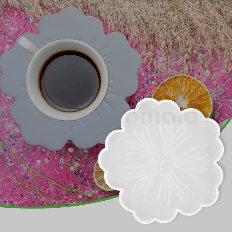"SILICOMOLDS - 4.5 " X 7mm - FLOWER COASTER MOLD - URP105RM